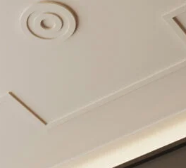 NOËL & MARQUET,<br />
chez la Maison Esclavissat, applications pour plafond<br />
